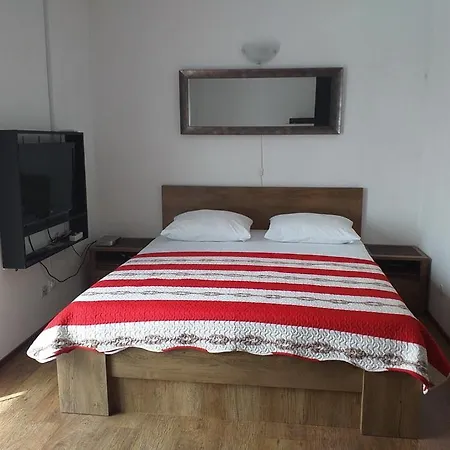 公寓 Nazlic 普利莫顿